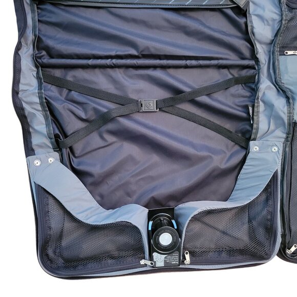 Samsonite Black Nylon Garment‎ Bag Shoulder Strap Overnight Carry On Travel - Picture 6 of 16